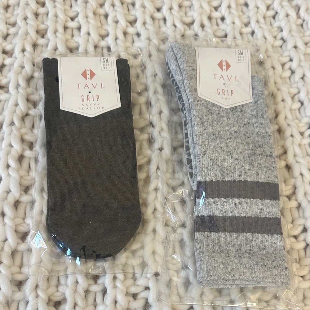 Tavi Grip Socks Dark Charcoal & Light Gray NEW